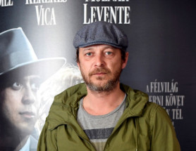 „Most várni kell” – interjú Molnár Levente színművésszel