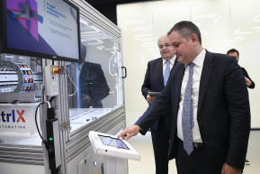 A Tisza állítólagos adóprogramjával magyarázza az NGM az ipar rossz teljesítményét