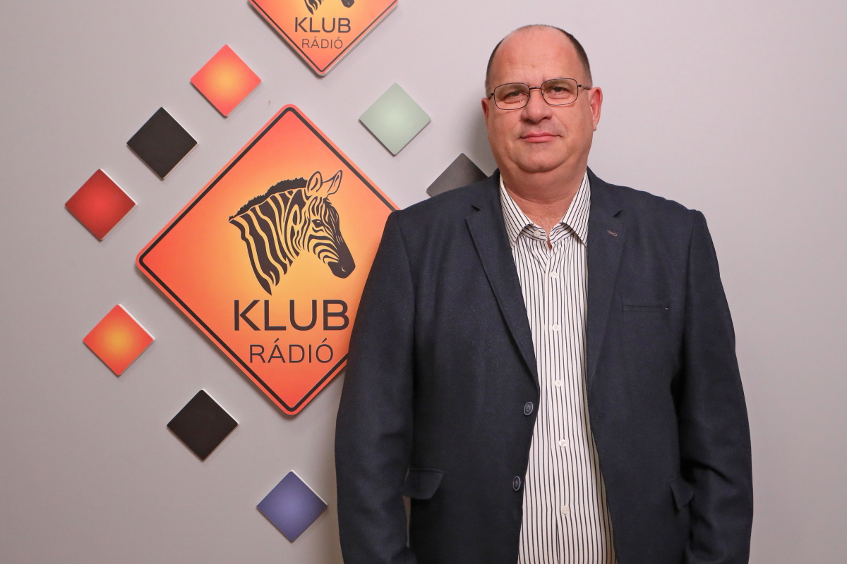 Naszályi Gábor Egységes Kölekedési Szakszervezetek elnöke