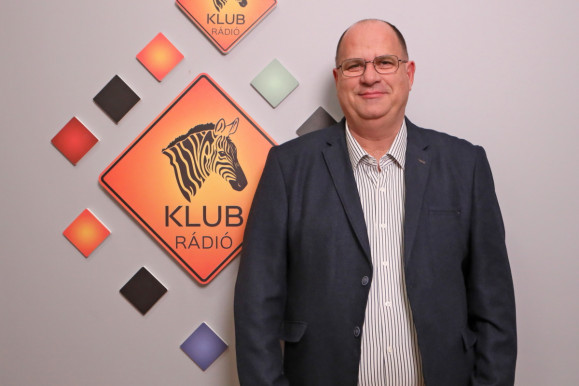 Naszályi Gábor: Délután lejár a határidő, de a kormány nem is reagált