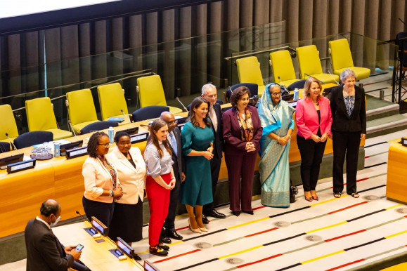 Novák Katalin: A női vezetők példaképek a család és karrier összeegyeztetésében