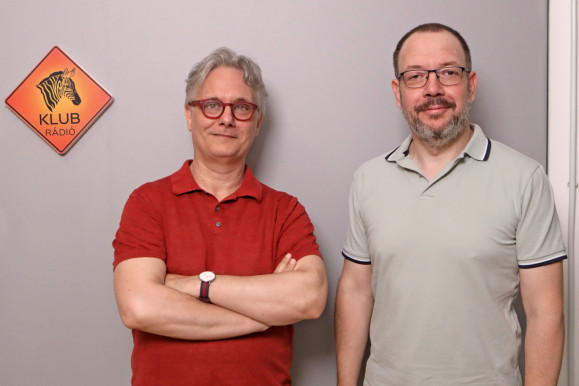 Nyáry Krisztián: Az irodalom ott kezdődik, ahol a mesterséges intelligencia véget ér
