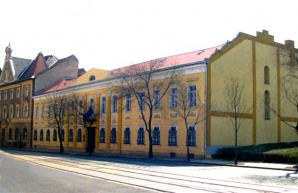 Spiró György a színházat félti