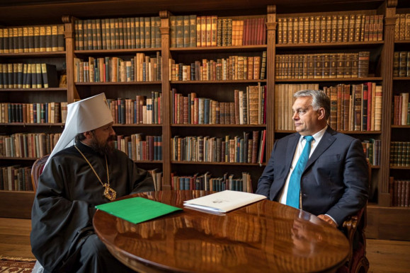 Kirill pátriárka jobbkezének Budapest védett hely, zavartalanul üzletelhet