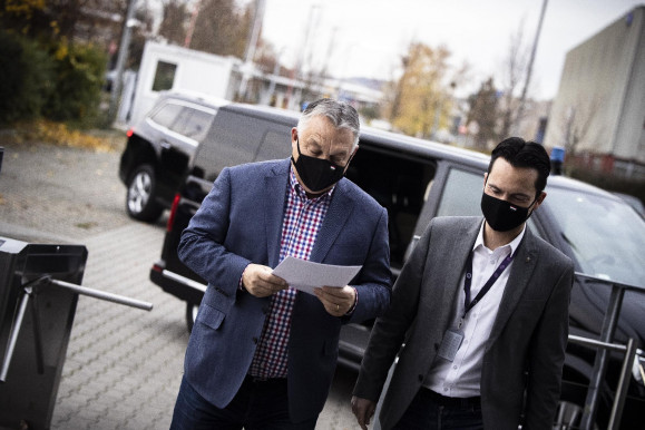 Elkezdődött Orbán Viktor Kossuth rádiós interjúja