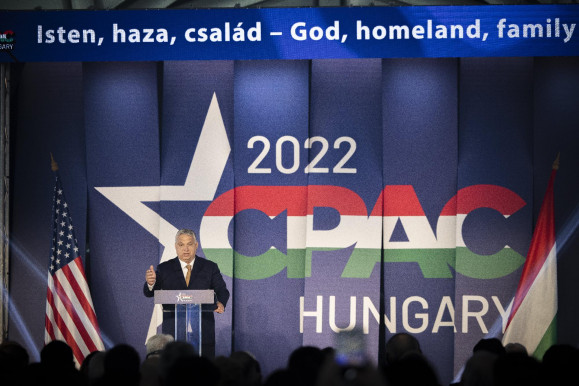 Boris Kálnoky: Orbántól baloldali politikát tanulhatnak az amerikai konzervatívok