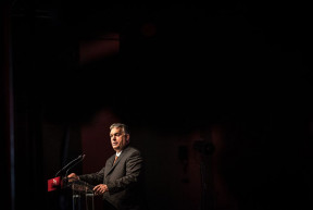 Véget vethet a koronavírus-járvány második hulláma Orbán hatalmának? 