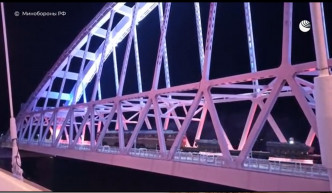 Újabb csapatokat vont vissza Oroszország