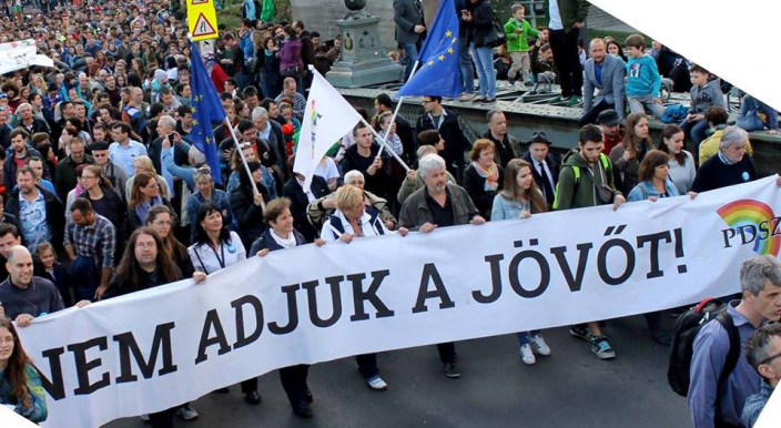 Komjáthy Anna: Ha a kormány teljesíti az Európai Bizottság követeléseit, a mieink is teljesülnek