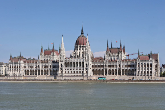Rendszerváltás 2026 - Mától új parlament, új miniszterelnök