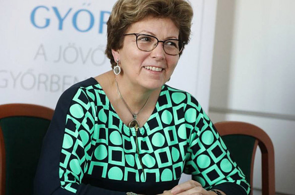 Eljárás indult a köcsögöző győri alpolgármester ellen