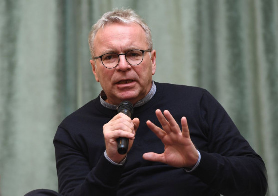 24.hu: Visszavonul Pokorni Zoltán 