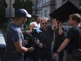 Salamon András: Nem érfelvágós filmet készítek, inkább kinevetem az abszurd világot 