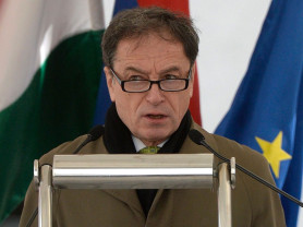 Folyik a bűnbakkeresés Amerikában, miután elszerencsétlenkedték a kampányt a demokraták