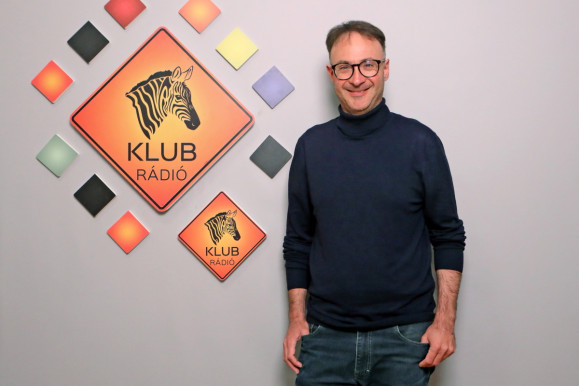 Bottoni: Valamilyen helyünk marad az EU-ban, de nem lesz jó helyünk