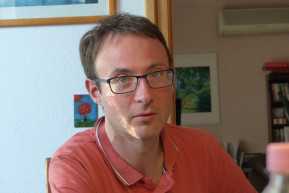 Bottoni: Ha a két nagy tömb összecsap, akkor a hidat fogják először felrobbantani