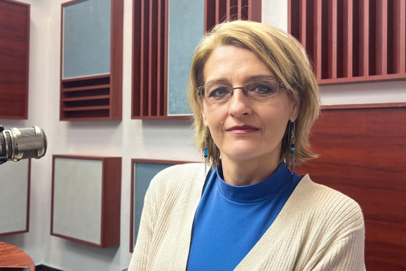 Szabó Andrea: A Tiszának lábon kell meggyőznie a kistelepüléseken élőket