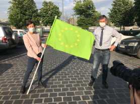 Majtényi: Brutálisan jogsértő a kormány