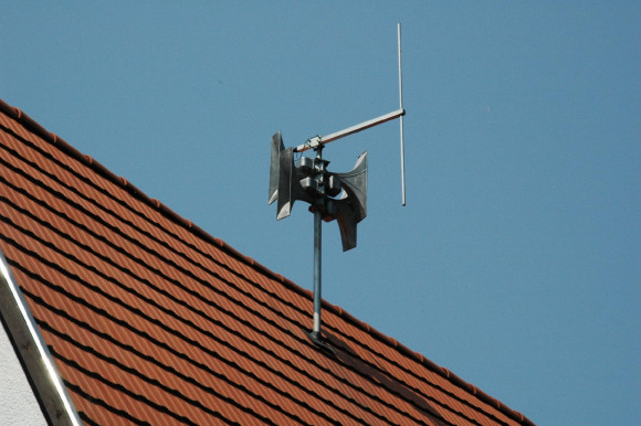 Hétfőn 11 órakor országszerte 