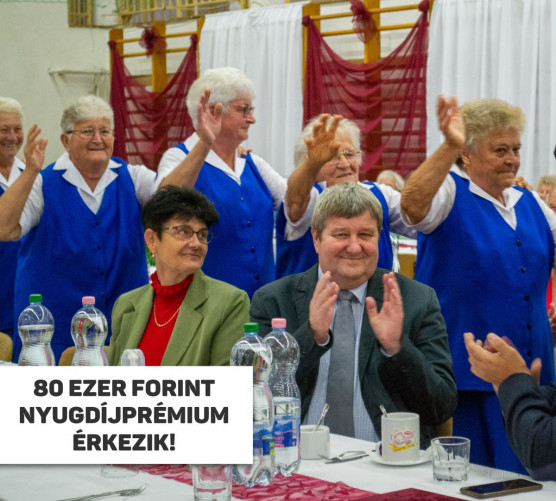 Tállait körbetáncolták a nyugdíjprémiumot ünneplő idősek