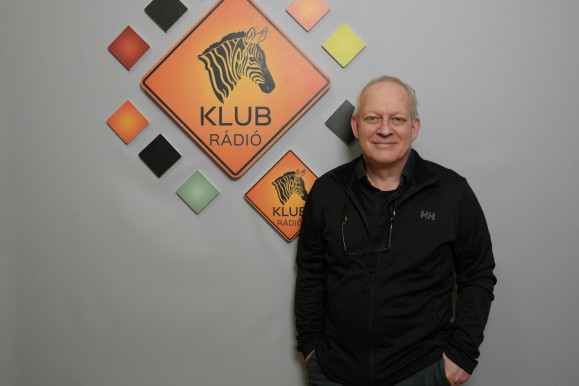 Tóka Gábor: Gonosz a választási rendszer, a matematika nagyon a kisebb pártok indulása ellen szól