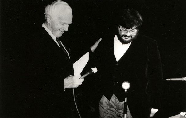 Szőcs Géza: Indián szavak a rádióban