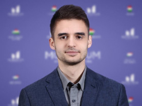 A kínai vakcinavásárlás után kutatott, offshore-király nyomaira bukkant a Momentum