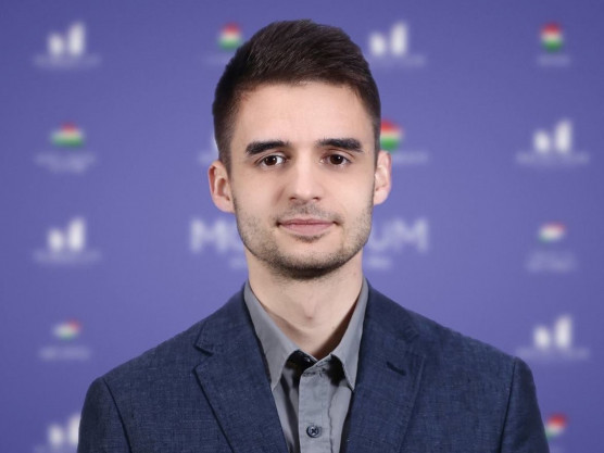 Momentum: A Fudan alapítványa már több mint 6 milliárd közpénzt kapott, pedig se egyetem, se ingatlan