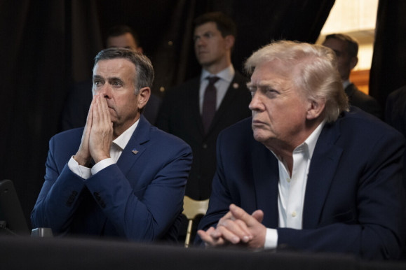 Trump vérszemet kapott, Kolumbiát is kinézte