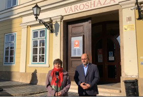 Bizonyos feltételek mellett a várban lakók megvehetnék az önkormányzati bérelt lakásokat