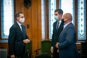 Az ellenzék 1148 módosító javaslatot nyújtott be a jövő évi költségvetéshez