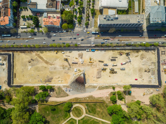 Baán László szerint arról lehet vitatkozni, hogy kell-e új színház a Városligetbe