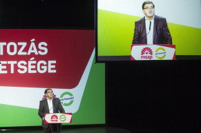 „Mészáros korrupciós ügyeivel meg a Fudannal kistelepüléseken nem sok babér terem az ellenzéknek”