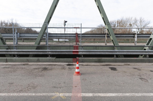 Szent-Iványi: A magyar külügy válasza Putyin területi ajánlatára, csak lebegtetés