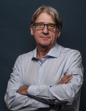 Rózsa Péter: Fundamentumában kellene változnia az életnek Magyarországon, hogy ne akarjanak a fiatalok elmenni