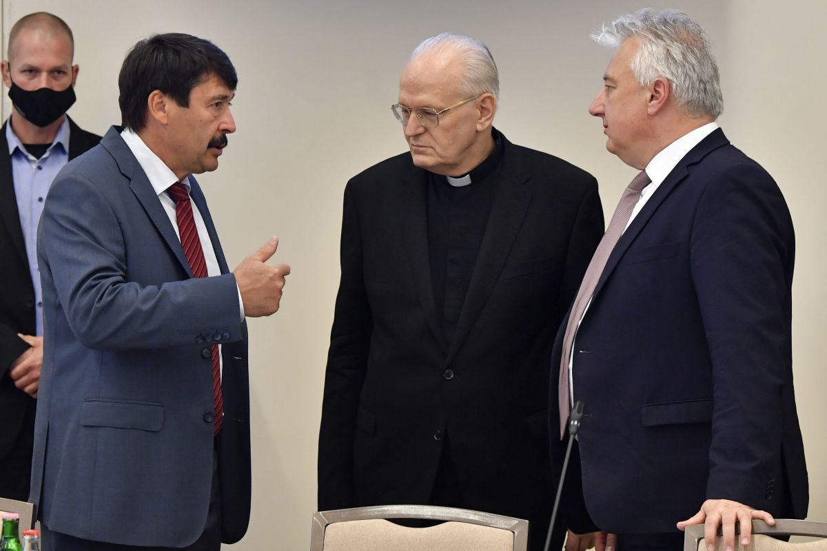 Az Eucharisztikus Kongresszus társadalmi bizottságának ülés