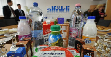 Megtiltotta az Alföldi Tej külföldi felvásárlását a magyar állam