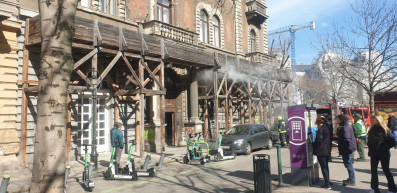 Tűz volt egy lakásban az Andrássy út és a Kodály körönd sarkán