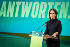 Felszólították a magyar kormányt, tegye lehetővé Svédország és Finnország NATO-csatlakozását