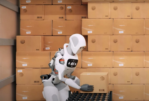 Munkában a humanoid robotok a kecskeméti Mercedes-gyárban