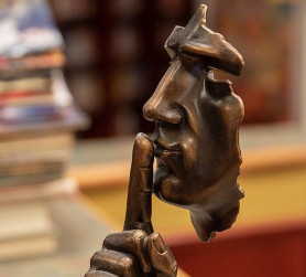  Politika – Szénási Sándor jegyzete