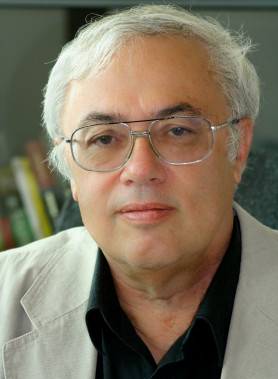 Falus András: Ma nagyon gyorsan el tud vinni huszonéveseket is a Covid