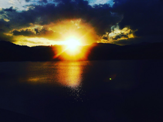 A Keleten lenyugvó Napnak is van ereje – Dési János jegyzete