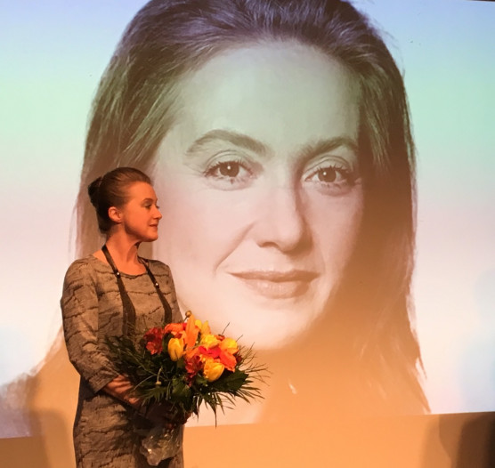 Mácsai Pál Für Anikót ünnepli