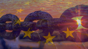 Mindenki szem a láncban - Kárpáti János jegyzete