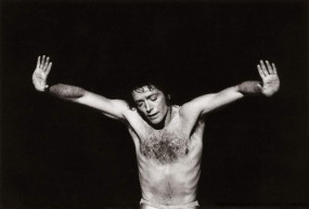 A szürrealisták és köztem az a különbség, hogy én szürrealista vagyok