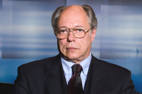 Az enyhe kifejezés, hogy csalódott, kiszállt a médiából 