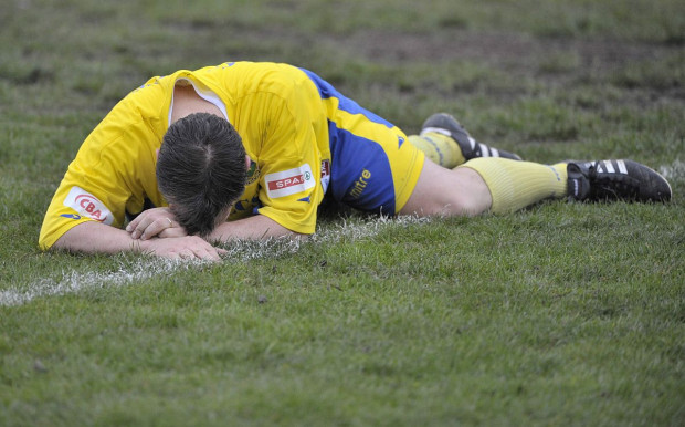 Egy stadionnyi gulyás – Szénási Sándor jegyzete