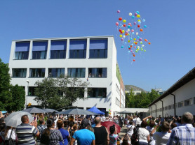 A háttérben megüzenték, politikai okból menniük kell a budaörsi iskolaigazgatóknak – mondja a polgármester
