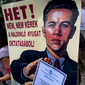 Taní-tani - Szénási Sándor jegyzete